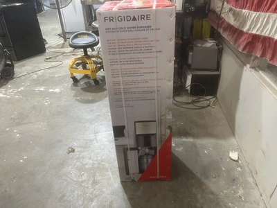 Used FRIGIDAIRE HOT AND COLD WATER DISPENSER Beverage Dispensers Michigan US | Miedema Asset Management Group #1322275