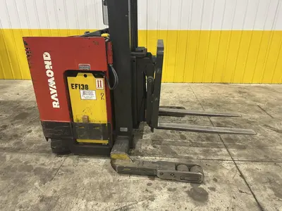 USED RAYMOND EASI