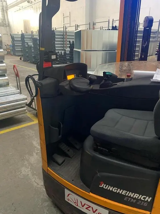 Used 2015 JUNGHEINRICH ETM 216 Reach Trucks CZ | Amaron s.r.o. #1061763