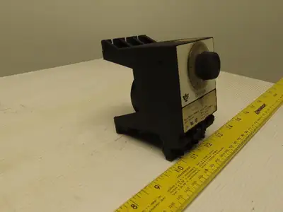 Eagle Signal BR13A601 Relay Timer 120 Volt (2) 0-15 Second Cycles