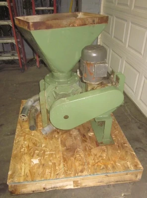 Flowtronics Inc. Rotary Airlock, 3/4 hp gear reduced drive, 6" inlet.