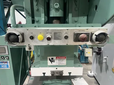 USED 1975 MINSTER MINSTER 7 PRESS