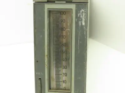 Foxboro E27AM-SA-L+EA4 Spec 200/SS Manual Gauge Controller 2AX+EA4