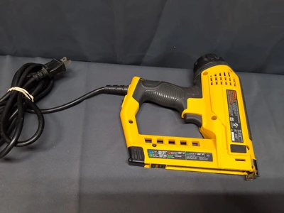 Used _UNKNOWN_ _UNKNOWN_ Staplers Michigan US | Miedema Asset Management Group #1413568