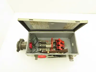Cutler-Hammer Heavy Duty Safety Switch Enclosure 60A 600V 3Ph Nema 12