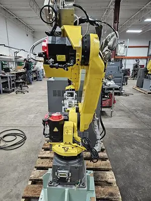 USED 2008 FANUC M-20IA