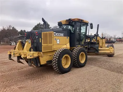 USED 2019 Deere 872GP
