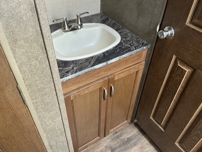 Used 2016 KEYSTONE RESIDENCE 4051FL Campers, Caravans, Motorhomes Michigan US | Miedema Asset Management Group #1327788