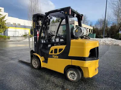 USED 2010 YALE GLC080VXNGSE088