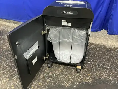 Used SWINGLINE DX2019 Paper Shredders Ohio US | HGR 24 #1305232