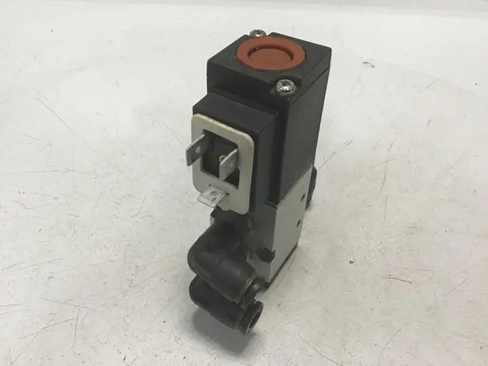 USED KOGANEI 100-4E1-39-SR
