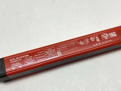 USED TELEMECANIQUE SAFETY LIGHT CURTAIN TRANSMITTER 8043008