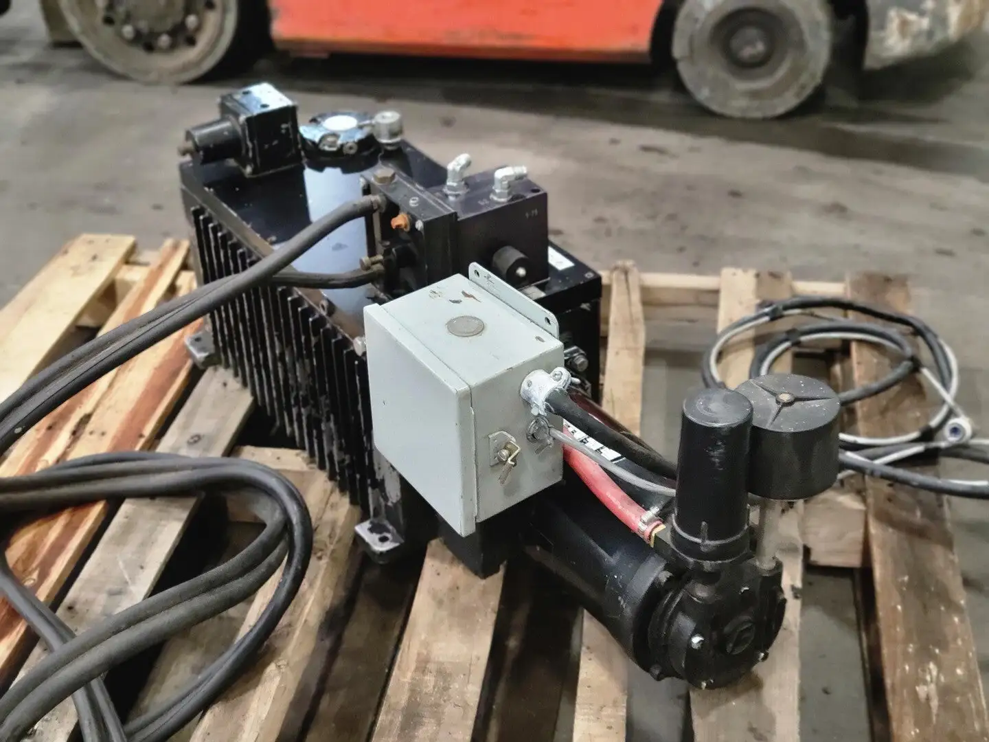 USED FIFE P101-1FMA22ZA