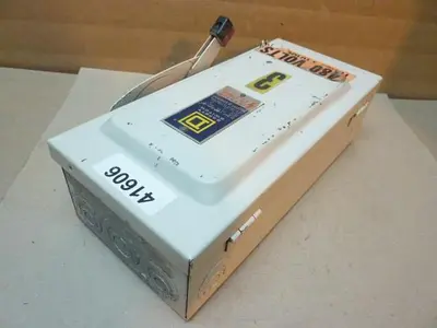 USED SQUARE D H-361