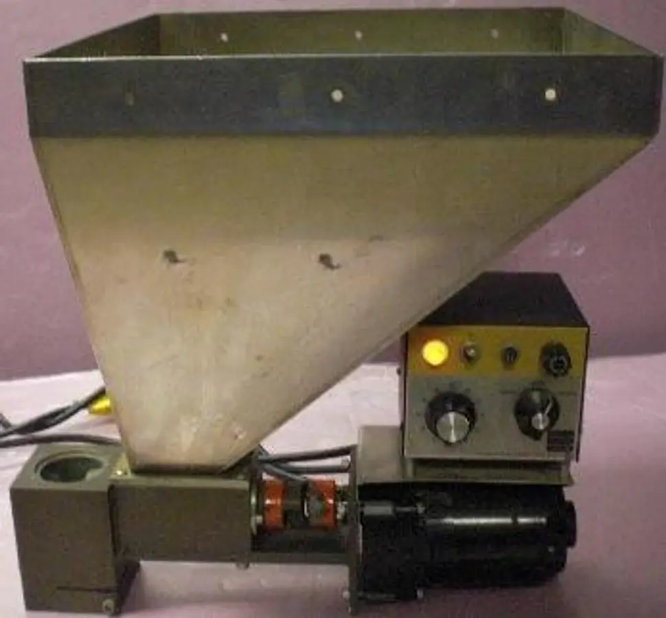 USED BRABENDER RDS-7700 II COMPUTER