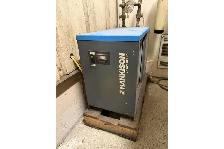 Used _UNKNOWN_ _UNKNOWN_ Refrigerated Air Compressor Dryers Utah US | KD Auctions #1553913