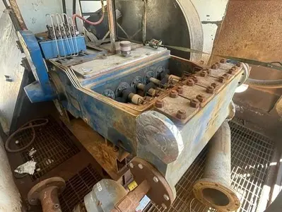 USED NATIONAL OILWELL VARCO 300Q-5L