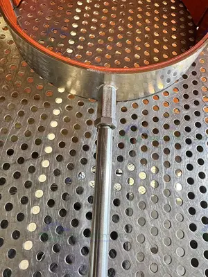 Used CHEMGLASS CG-1947-A200 STAINLESS STEEL REACTOR SUPPORT 200 MM CLAMP Reactors California US | Equipment Lab #1418446