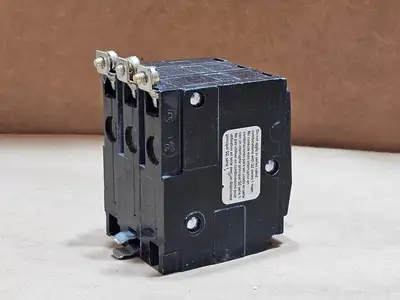 Used SQUARE D QOB315 Switchgears British Columbia CA | Lenmark #1438564
