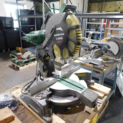Used _UNKNOWN_ _UNKNOWN_ Miter Saws Illinois US | Thompson Auctioneers #1284646