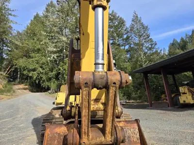 USED 1996 CATERPILLAR 325L
