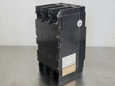 100 Amp, 3 Pole, 480 volts Circuit Breaker