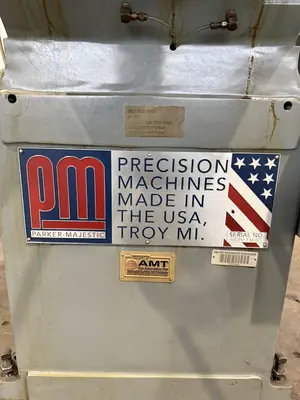 USED 1999 PARKER MAJESTIC 2Z