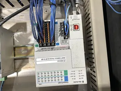 Used FANUC FANUC ARC MATE 120IB MIG WELDING CELL WITH LINCOLN 455M AND INDEX TABLE 5' X 8' RJ3IB CONTROL _UNKNOWN_ Robotic Welding Cells | Harbor Machinery Inc. #1283360