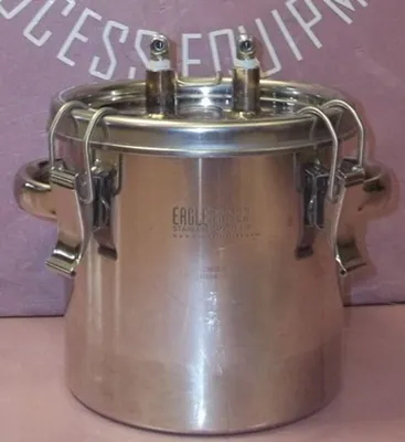 Used ALLOY 8847. AVAILABLE SEPERATLY ). Pressure Vessels Texas US | Bamko Surplus Process Equipment #936027