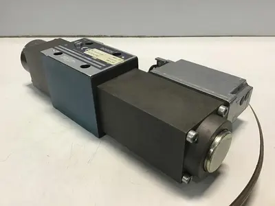 USED BOSCH 0 811 404 775