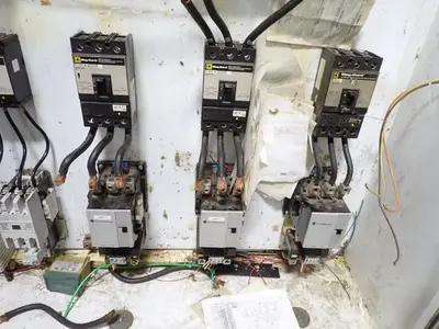 USED GRANUTECH SATURN SYSTEMS CORPORATION M240 ROTOGRIND