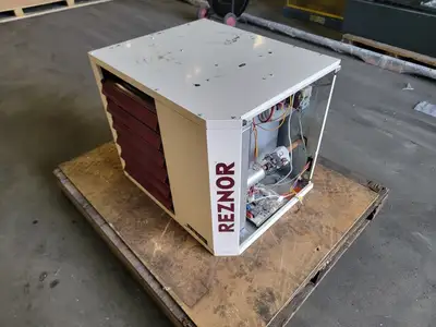 USED REZNOR V3 TCORE2