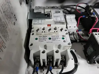 Used EATON SVX030A1-5A4N1 Switchgears British Columbia CA | Lenmark #240372