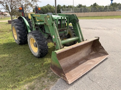 Used 2001 JOHN DEERE 5205 Utility Tractors Michigan US | Miedema Asset Management Group #1424716
