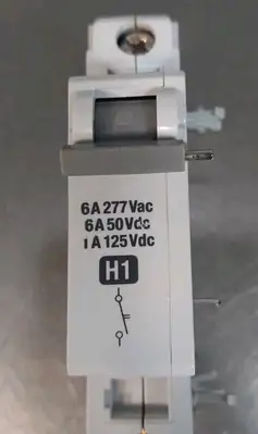 Allen-Bradley 1492-ACB-H1 Circuit Breaker Loc4E28