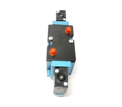 TM-DAAJ-1DA, 82A-BC-000-TM-DAAP-1DA, 82A-BB-CAA-TM-DDAJ-1JD | MAC Valves 82A-BB-CAA-TM-DDAJ-1JD Solenoid Valve 82A-BC-000-TM-DAAP-1DA - Used