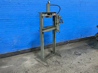 Used DURAPRESS FORCE 10 H-Frame Presses Ohio US | HGR 24 #1353658