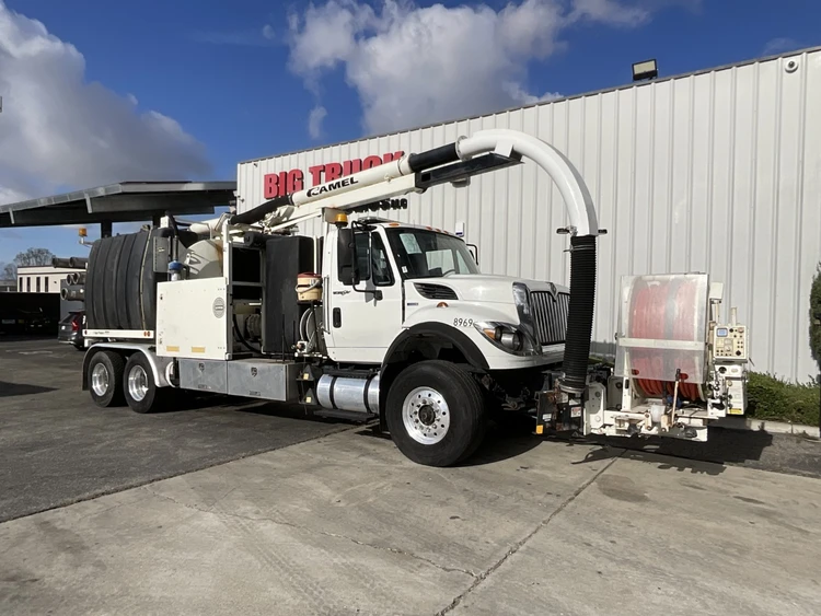 Used 2011 INTERNATIONAL 7500 Vacuum Truck California US | Big Truck & Equipment #1412192