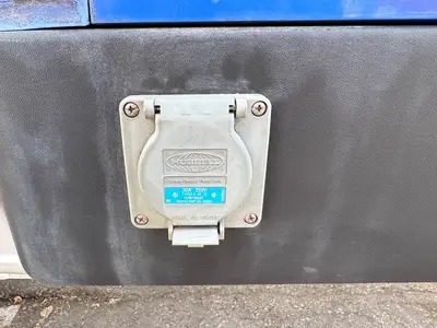 Used 2023 FORD E-350 Reefer Trucks Florida US | Truck and Van Outlet #1509225
