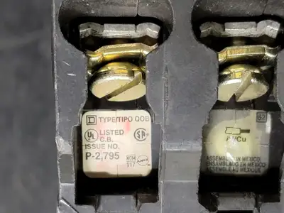 Used SQUARE D QOB320 Switchgears British Columbia CA | Lenmark #241490