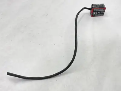 USED KEYENCE FIXED-TYPE ULTRA-COMPACT CODE READER, MIDDLE RANGE CUT CABLE