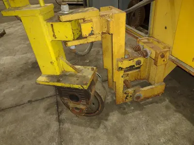 USED GREEN VALLEY \/ TITAN 2332