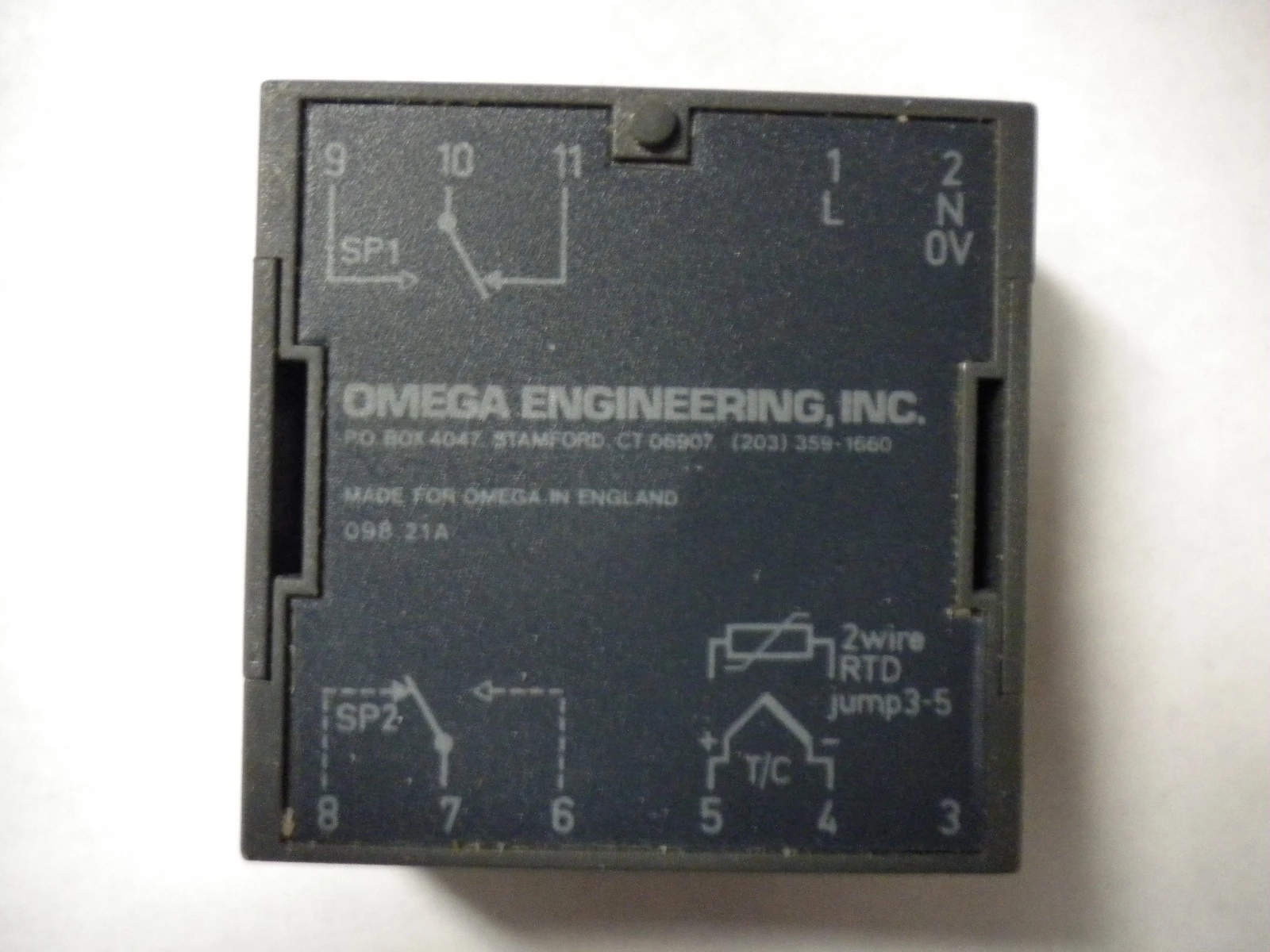 USED Omega Engineering 098 .21A