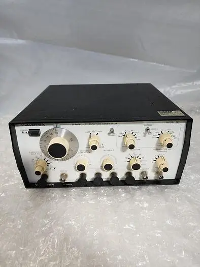 WAVETEK 145 PULSE GENERATOR