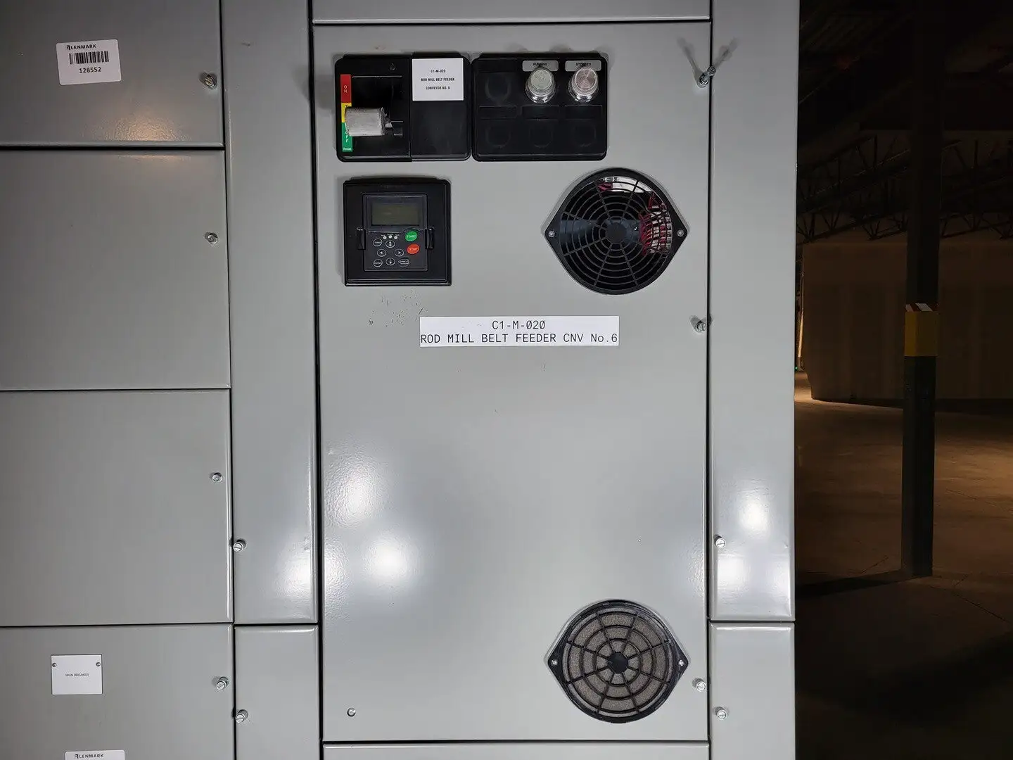 USED EATON CUTLER-HAMMER SVX015A1-5A4N1