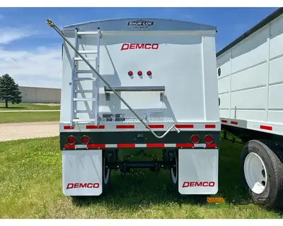 Used DEMCO _UNKNOWN_ Grain Hopper Trailers Iowa US | Keast Enterprises #1360201