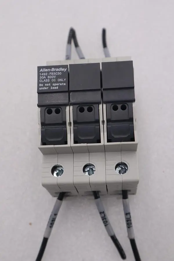 ALLEN-BRADLEY 1492-FB3C30 SERIES B 30A 600V CLASS CC FUSE HOLDER STOCK #K-579A