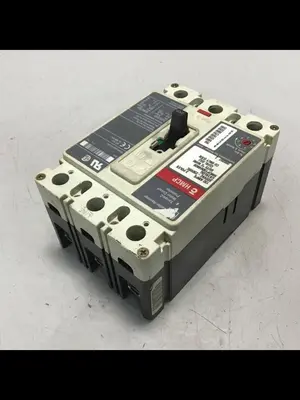 USED CUTLER HAMMER HMCP150U4B08