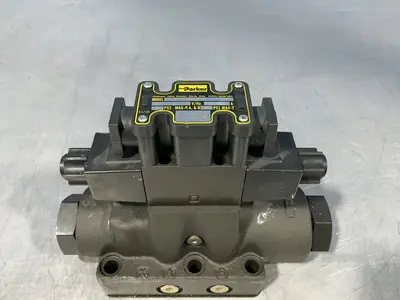 Used PARKER D1VHW004CNYCF 82 Pumps Ohio US | HGR 24 #1506934