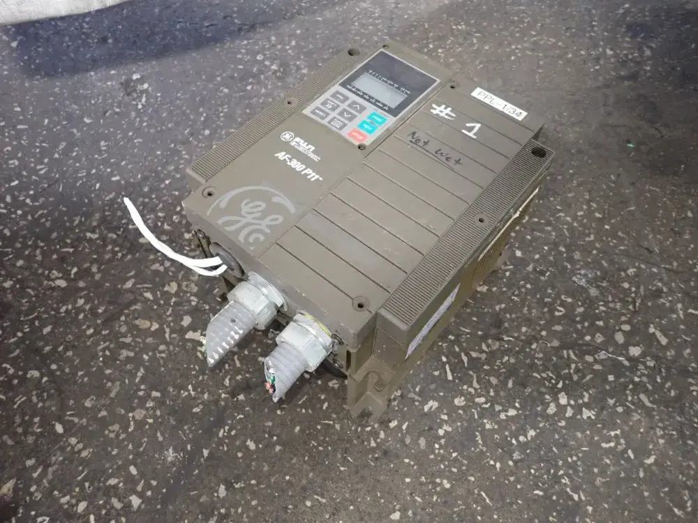 USED FUJI ELECTRIC AF300 P11